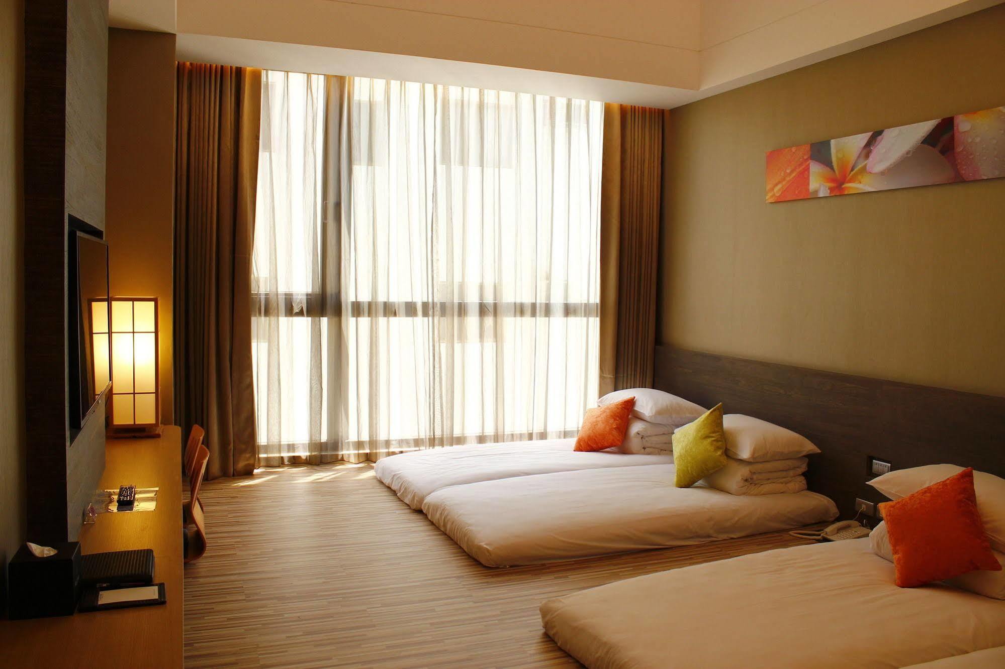Hoya Hotel T'ai-tung Eksteriør billede