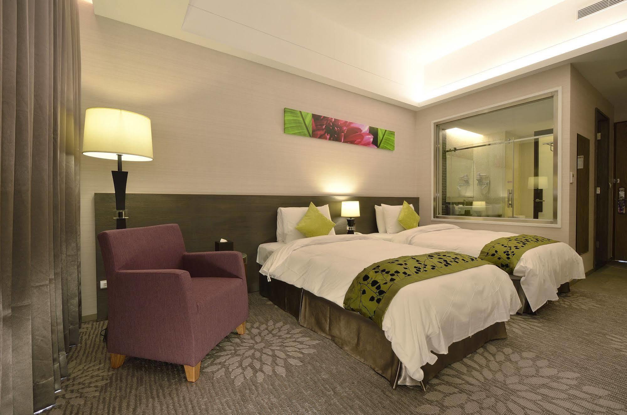 Hoya Hotel T'ai-tung Eksteriør billede